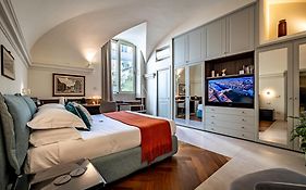 Dimora Collection - Le Corti - Boutique Luxury Suites In A Restored 13Th Century Convent, With Sauna And Gym (Adults Only)